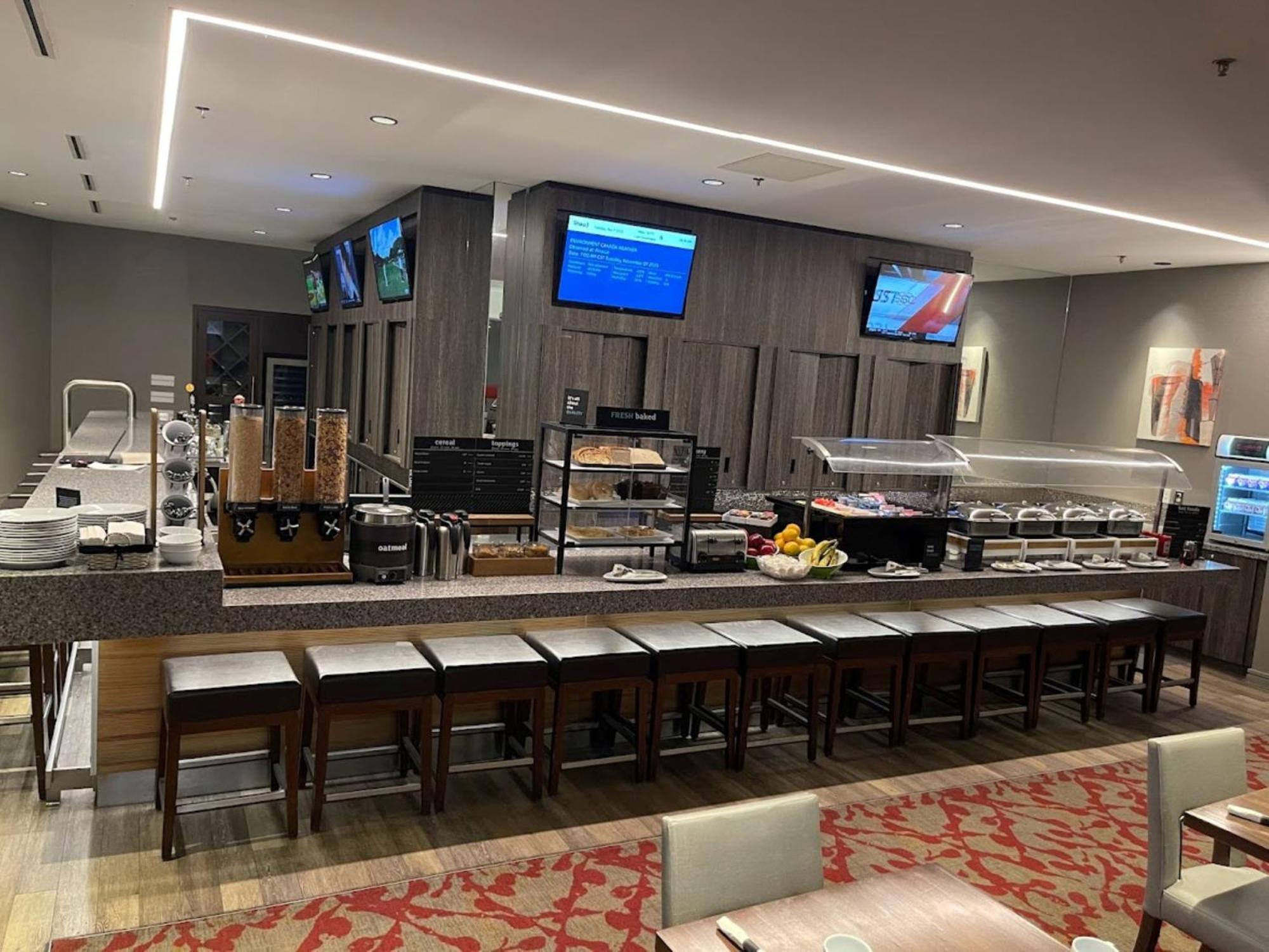 Holiday Inn Winnipeg-South By Ihg Екстериор снимка
